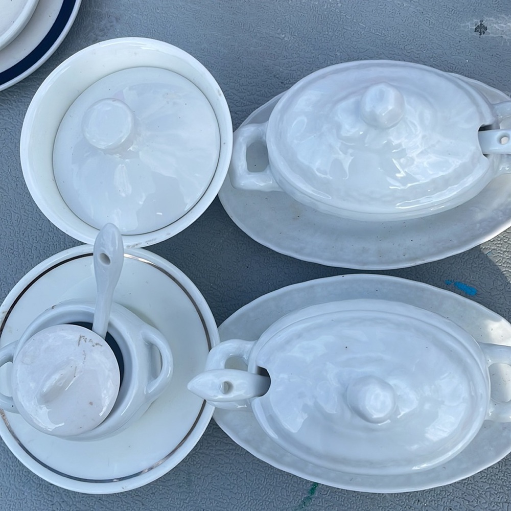 Mini White Ceramic Dining Set - Picture 5 of 5